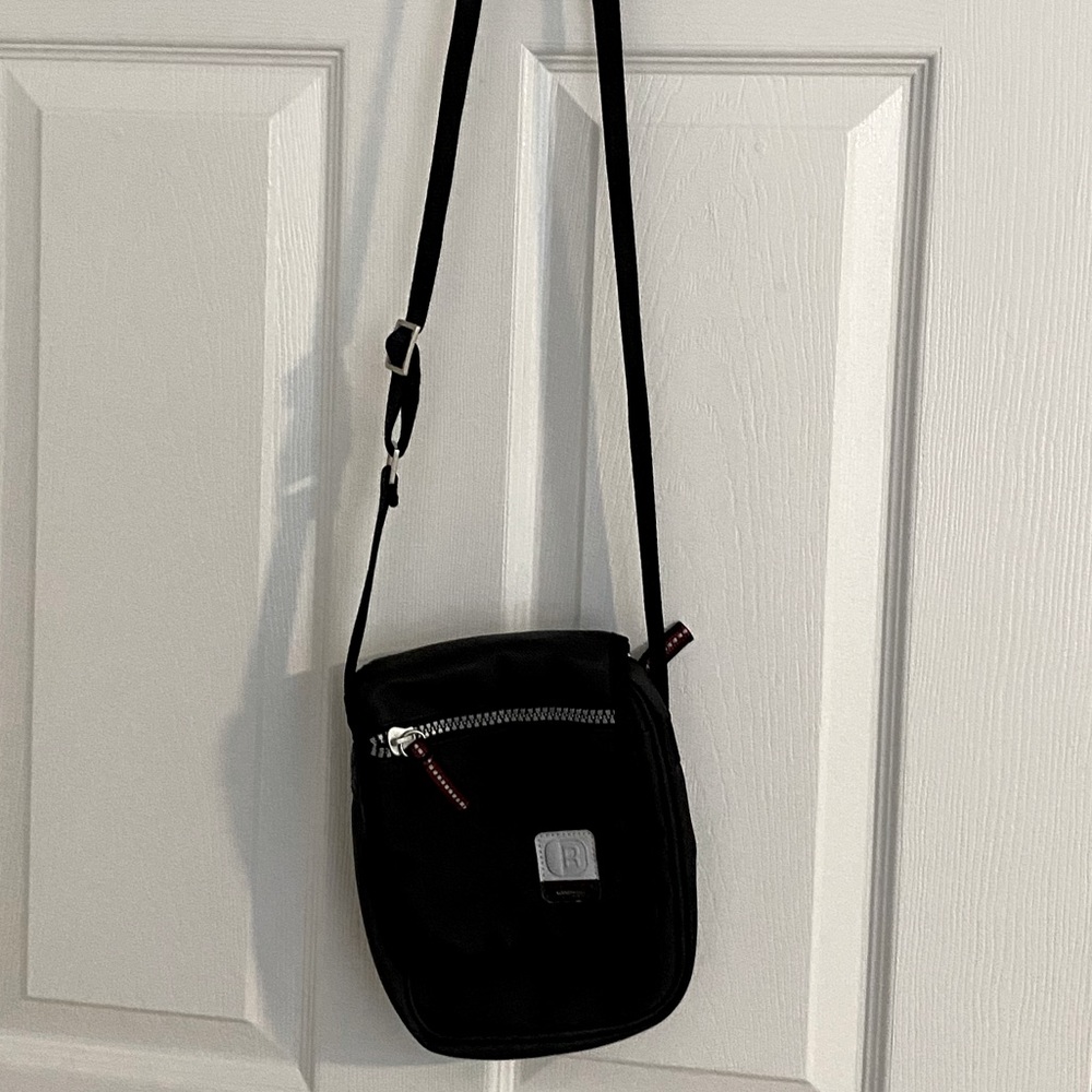 Kenneth Cole black crossbody bag